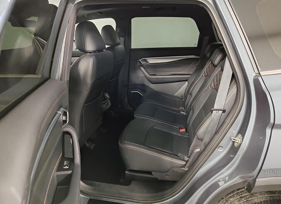 Geely Okavango, I Рестайлинг 2.0 AMT (200 л.с.)